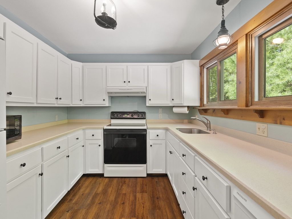 9 Highview Rd