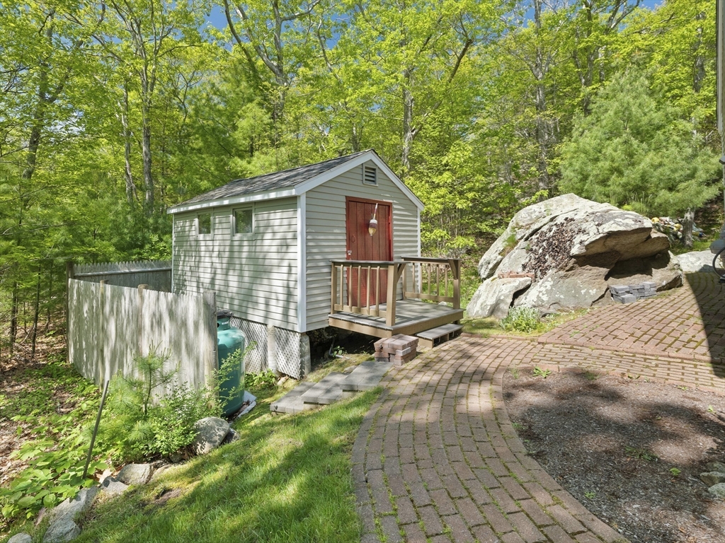 9 Highview Rd