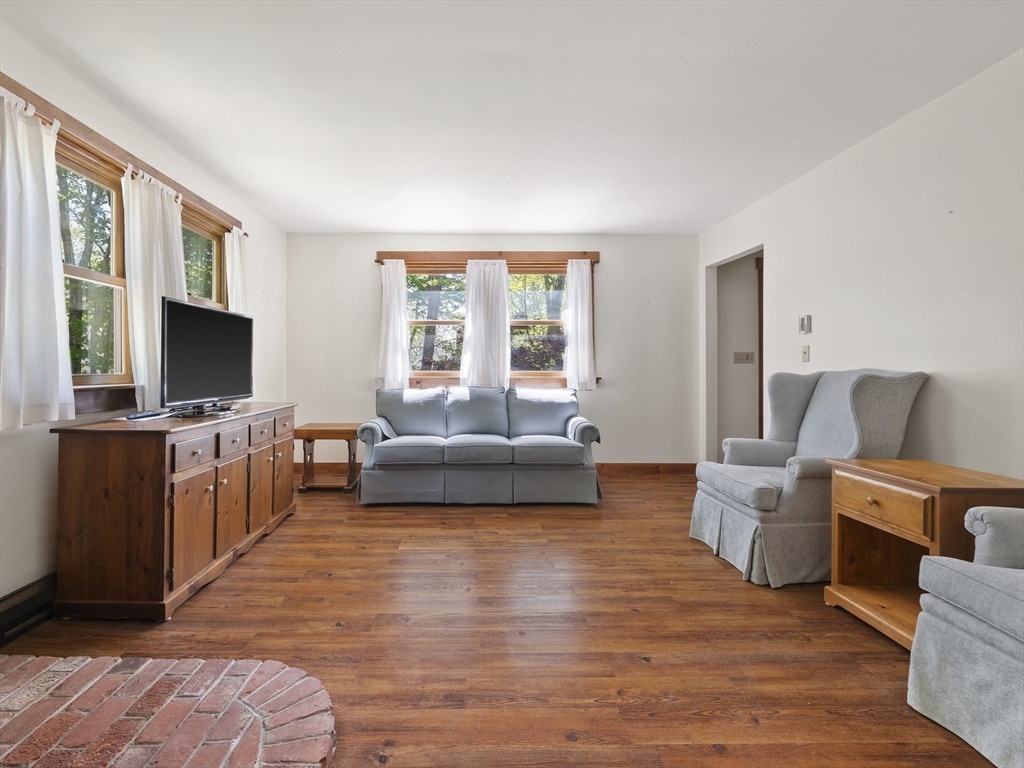 9 Highview Rd