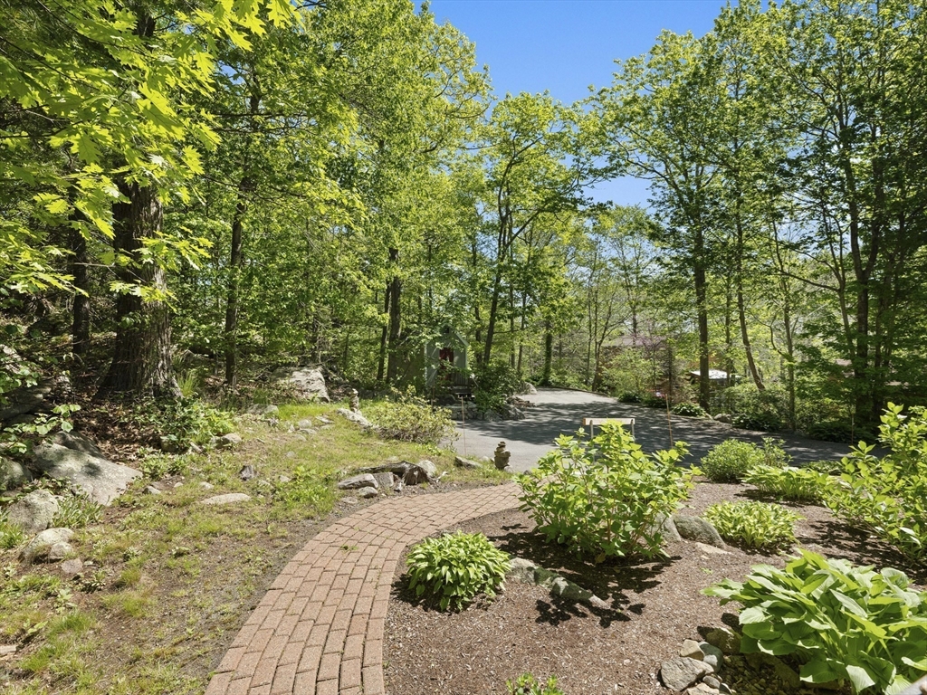 9 Highview Rd