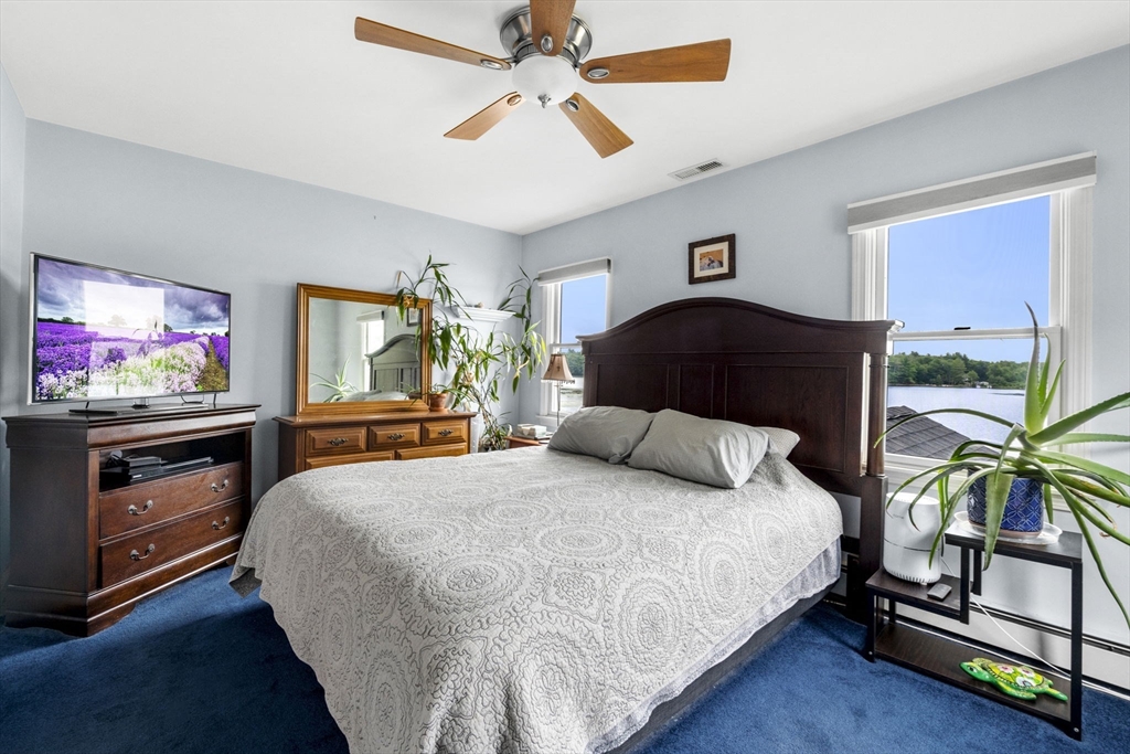 95 Lakeshore Ave
