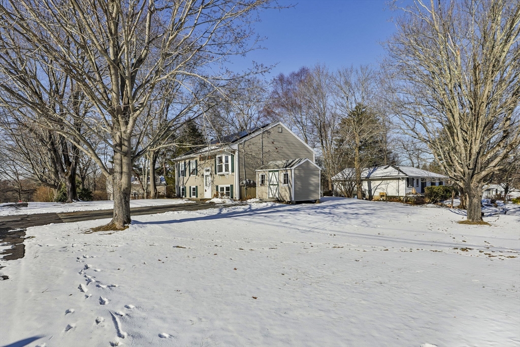 22 Drew St