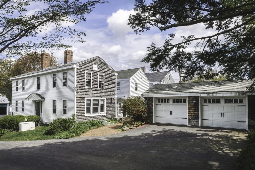 325 Main Street