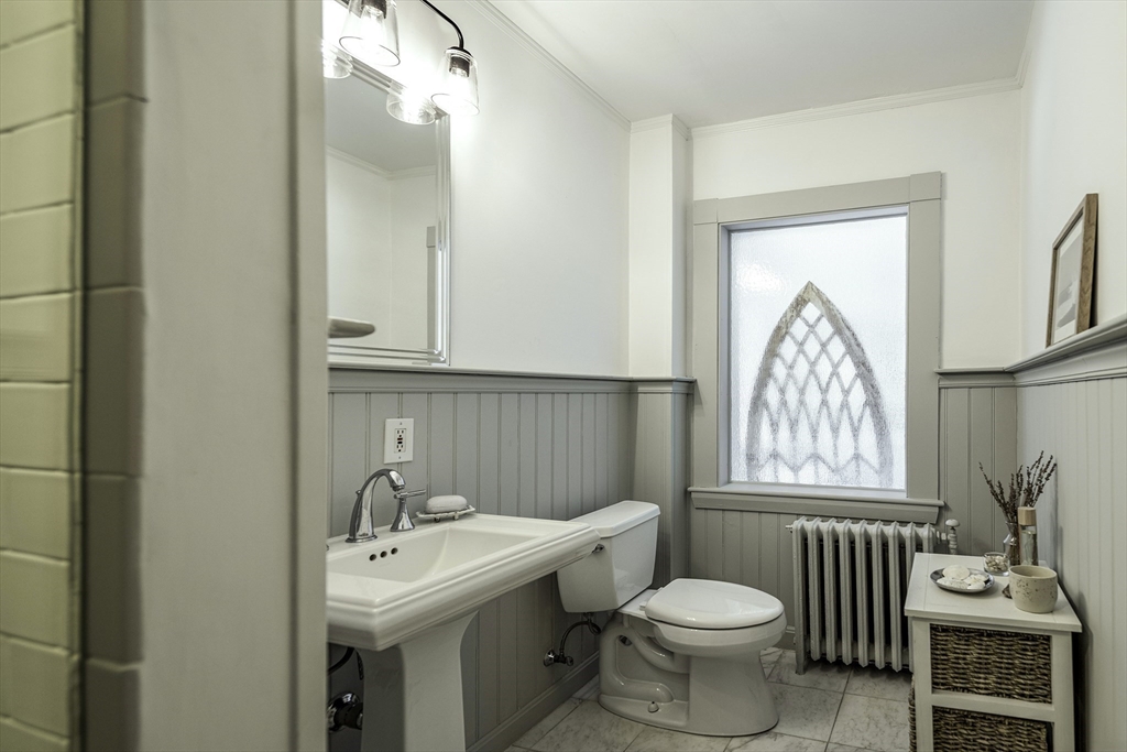 619 Hale Street # 4