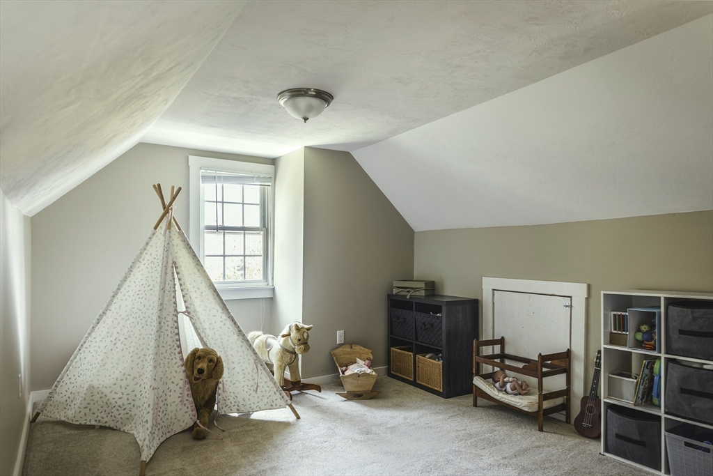 52 E Main Street, Georgetown