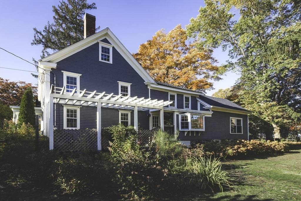 52 E Main Street, Georgetown