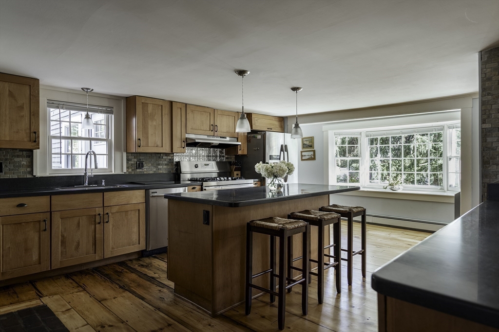 52 E Main Street, Georgetown