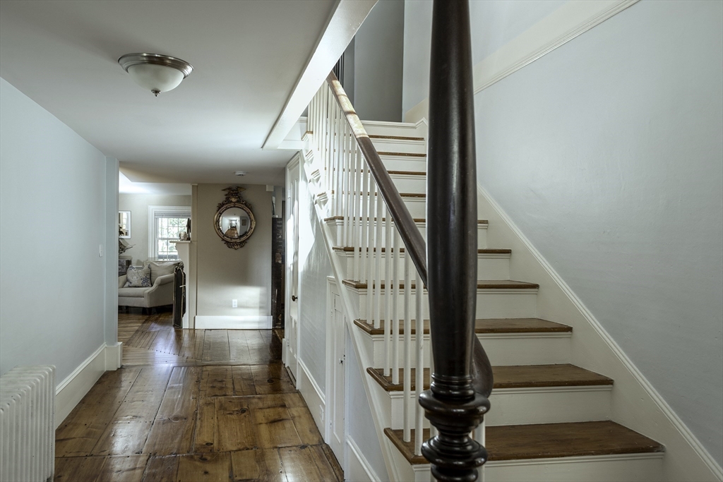 52 E Main Street, Georgetown