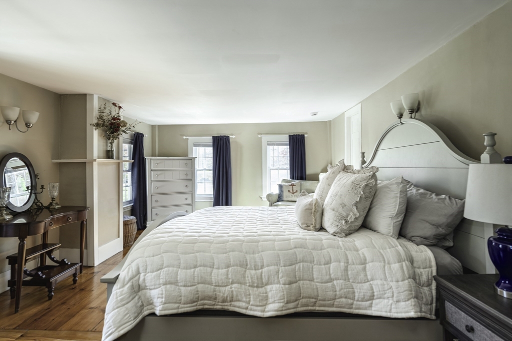 52 E Main Street, Georgetown