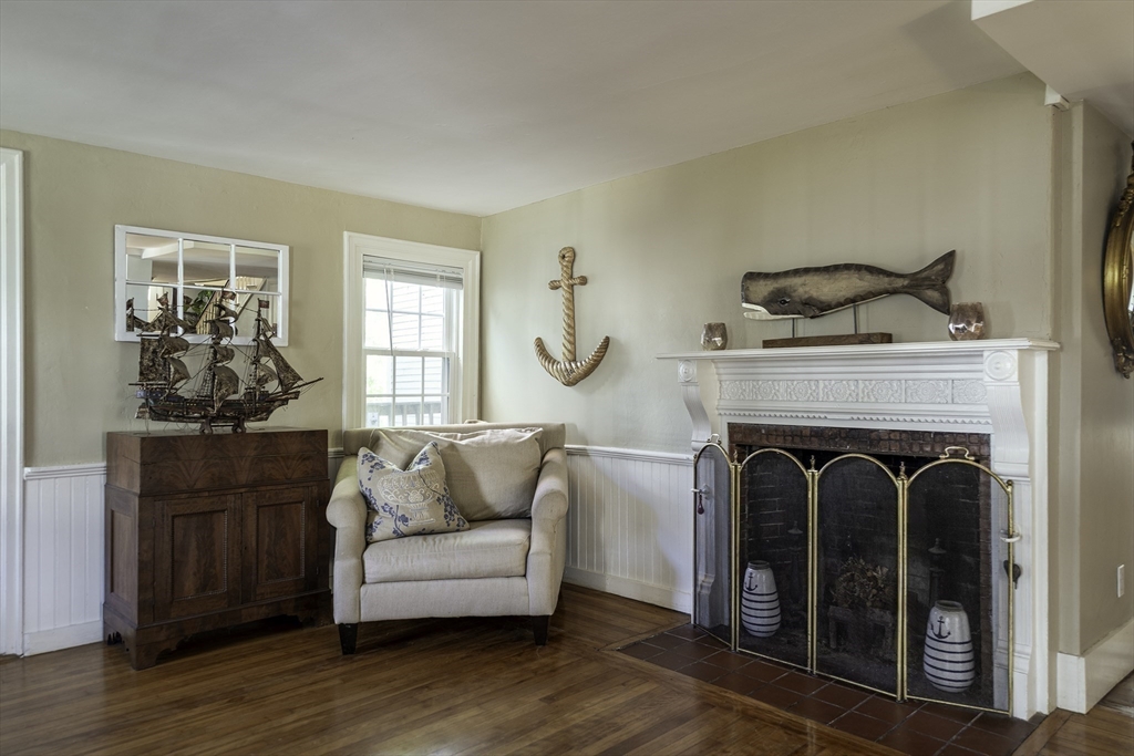 52 E Main Street, Georgetown