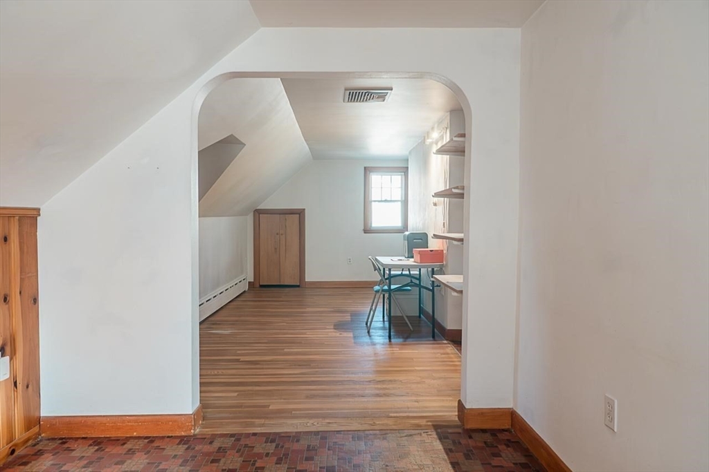7 Park St.