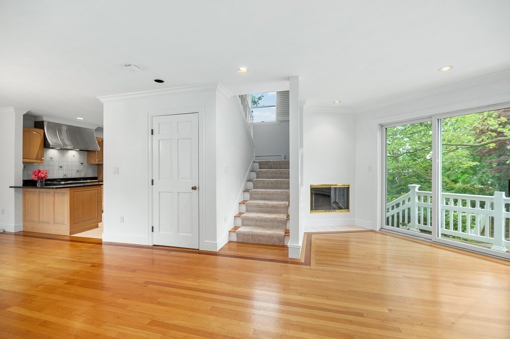 21 Pine Street # 5