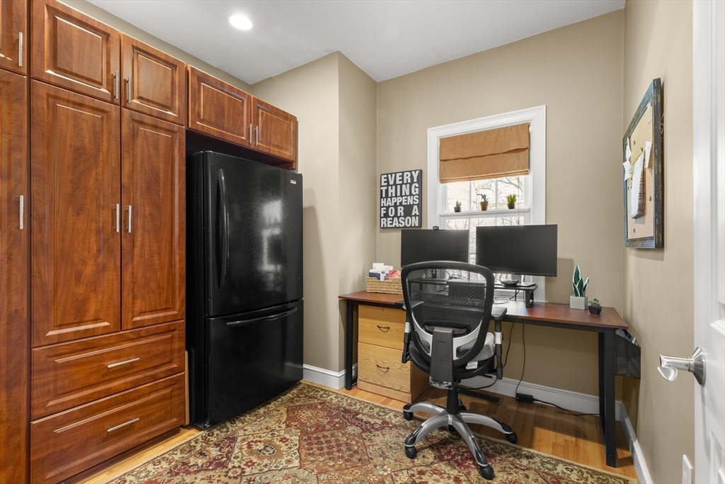 4 Shea Ct