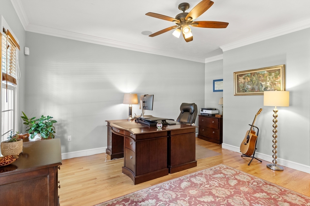 4 Shea Ct