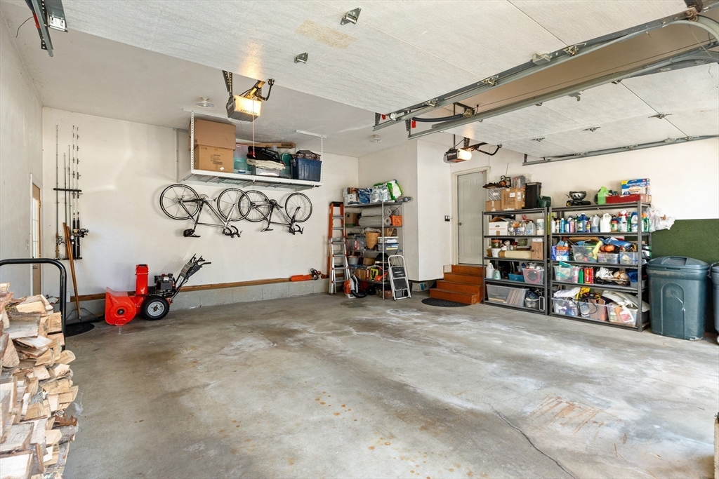 4 Shea Ct