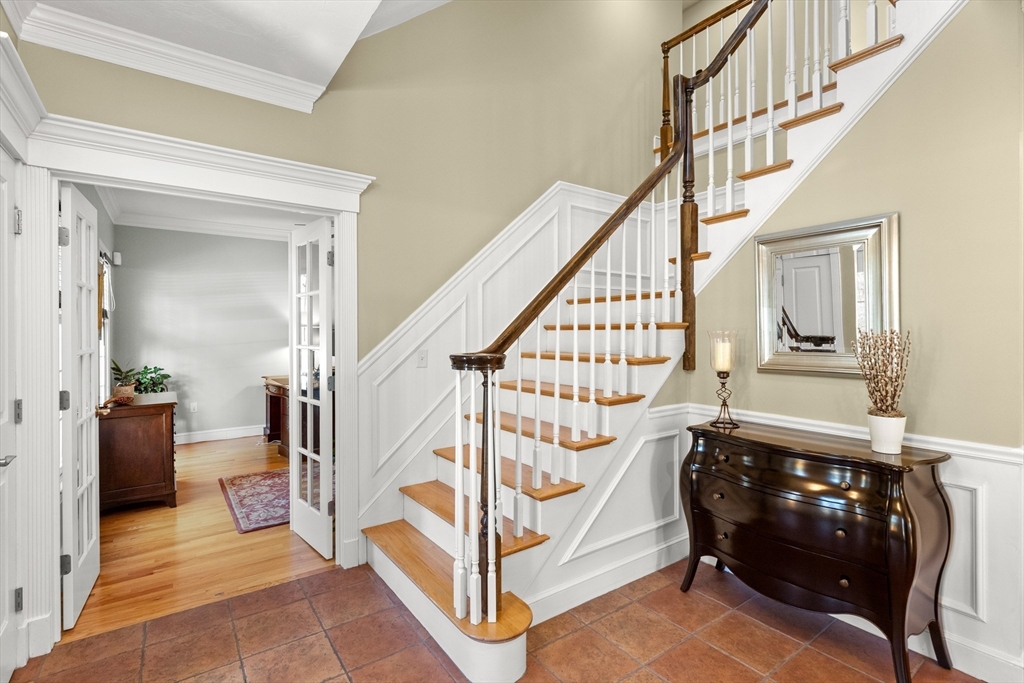 4 Shea Ct