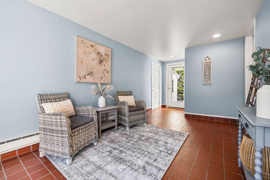 79 Cheever Circle