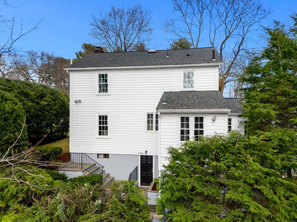 79 Cheever Circle