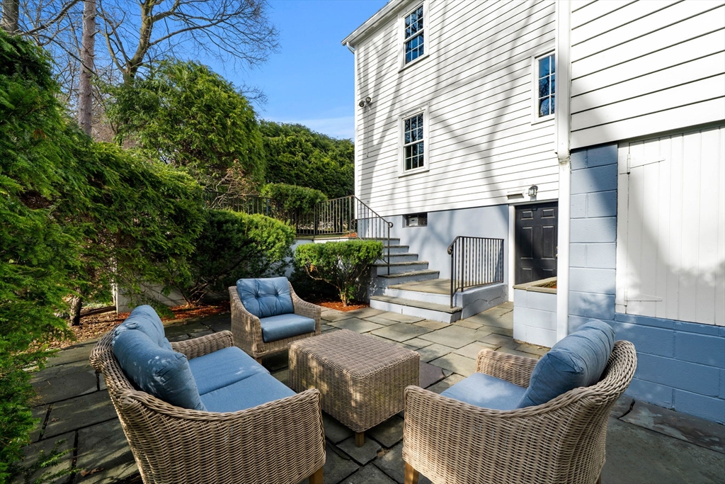 79 Cheever Circle