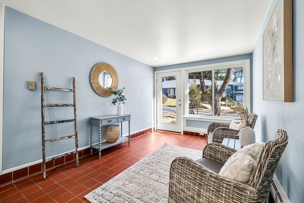 79 Cheever Circle