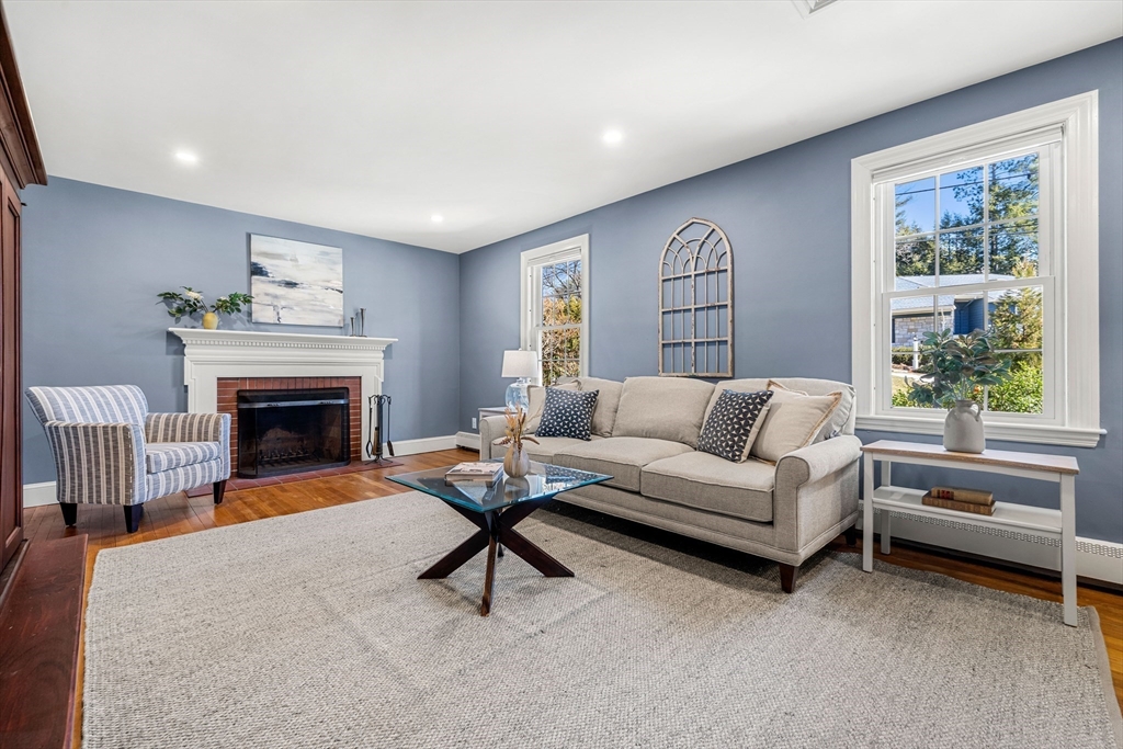 79 Cheever Circle