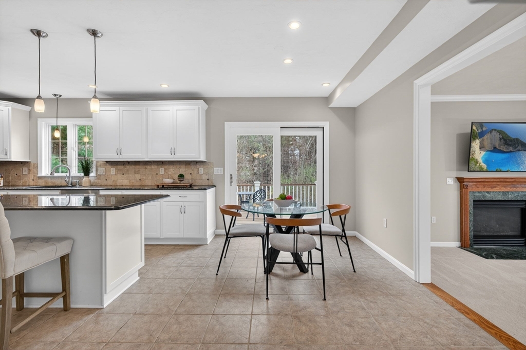 60 Rosemont Dr