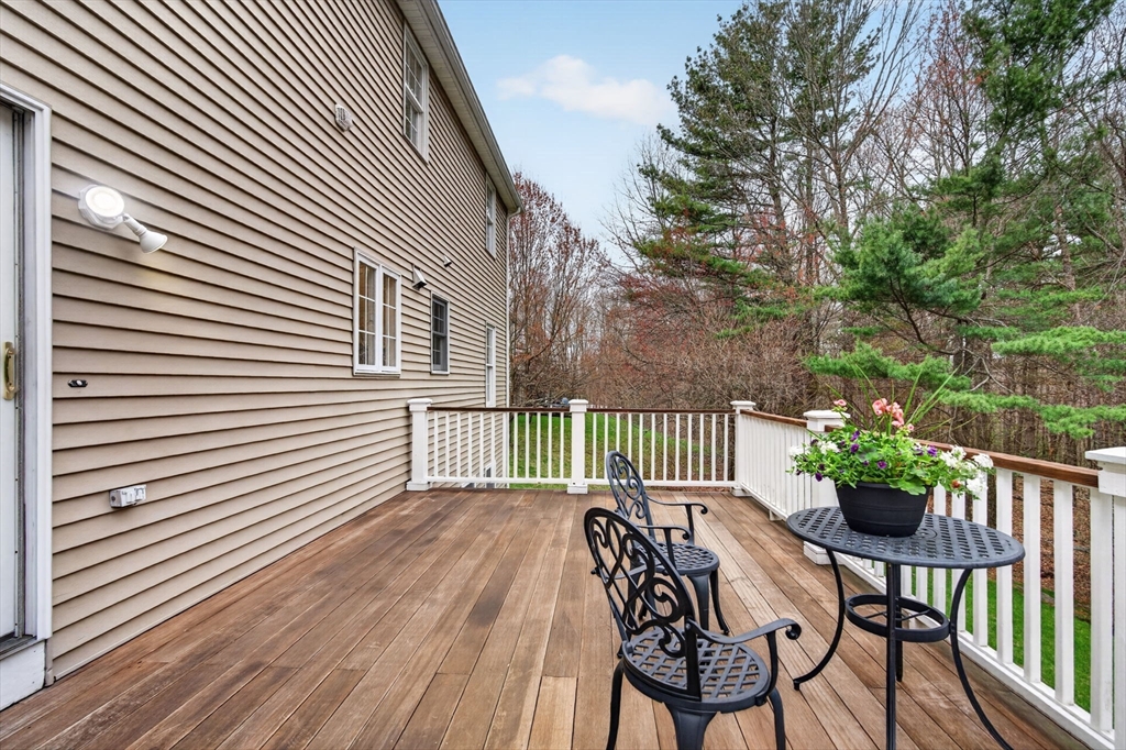 60 Rosemont Dr