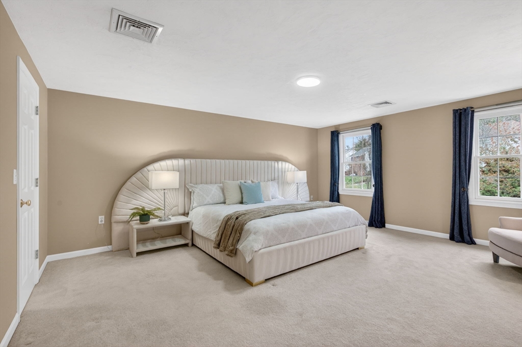 60 Rosemont Dr