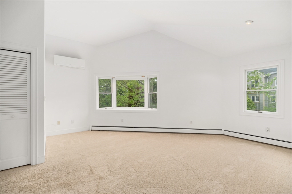 21 Pine St # 5