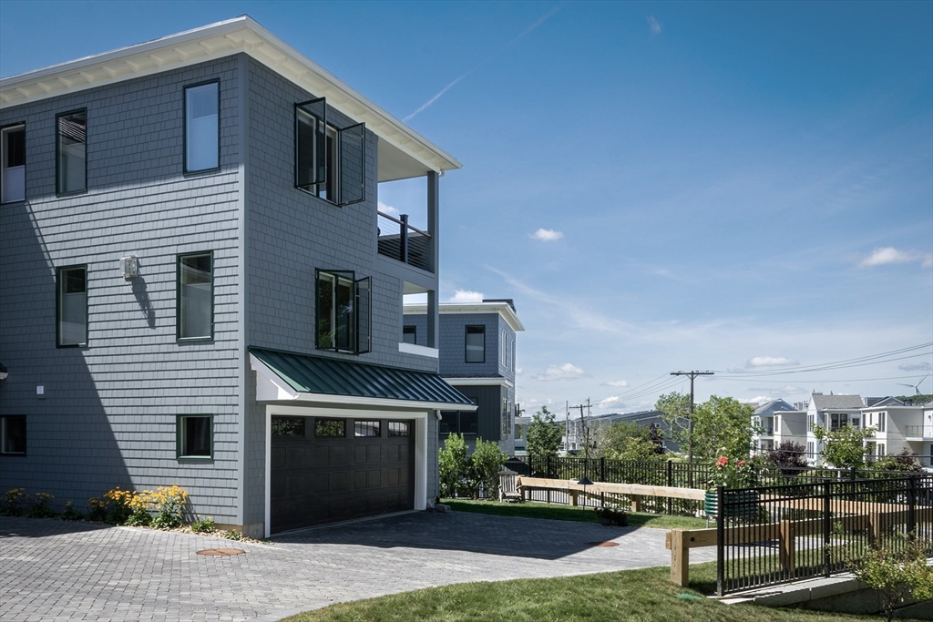 41 Cliff Road # A