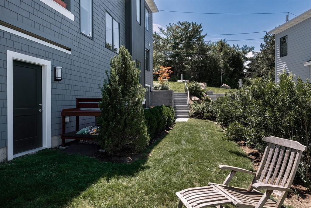 41 Cliff Road # A