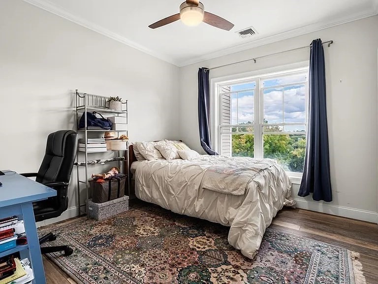 112 Main # 8
