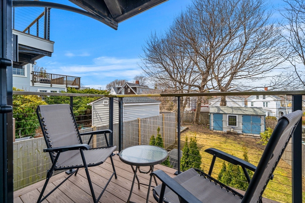 8 Hale Street # 2