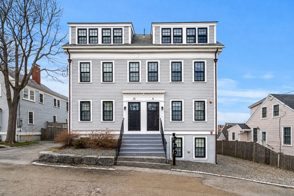 8 Hale Street # 3