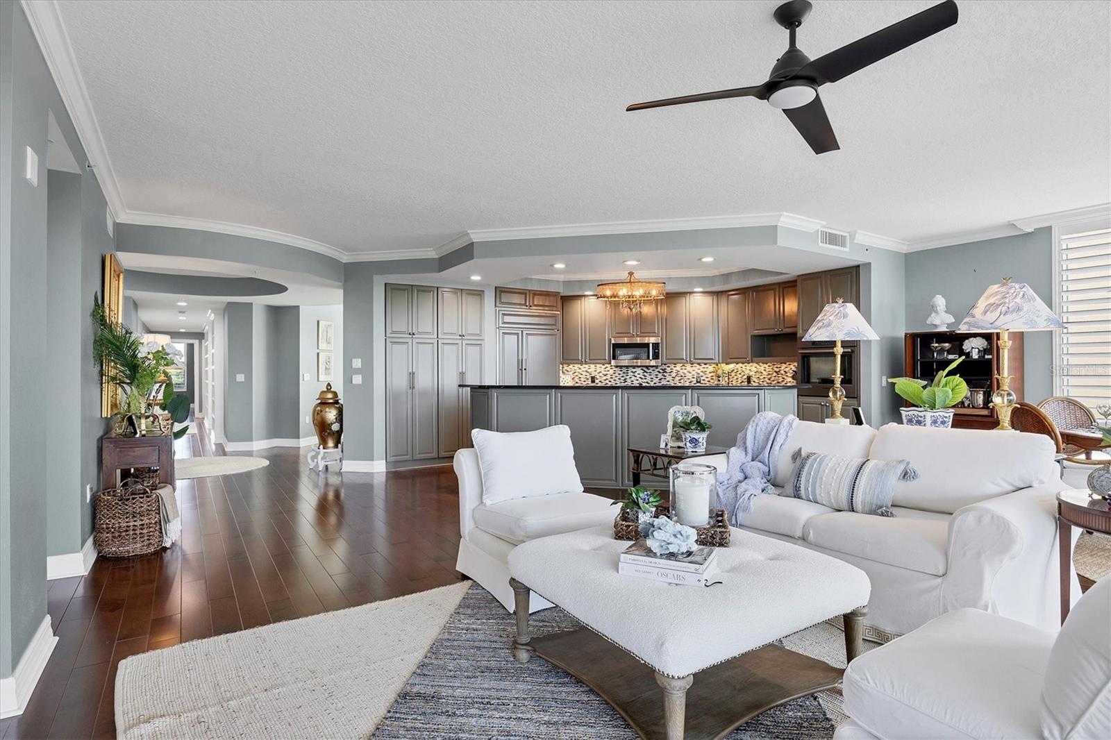 401 N POINT RD #504