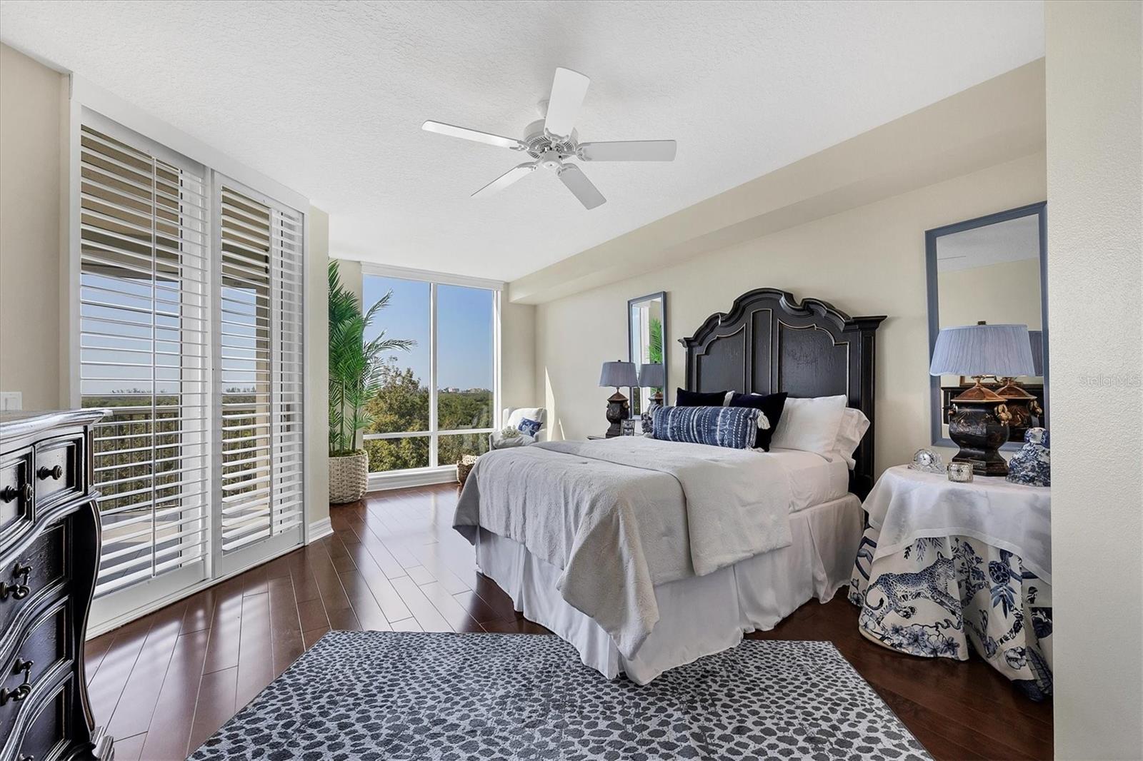 401 N POINT RD #504