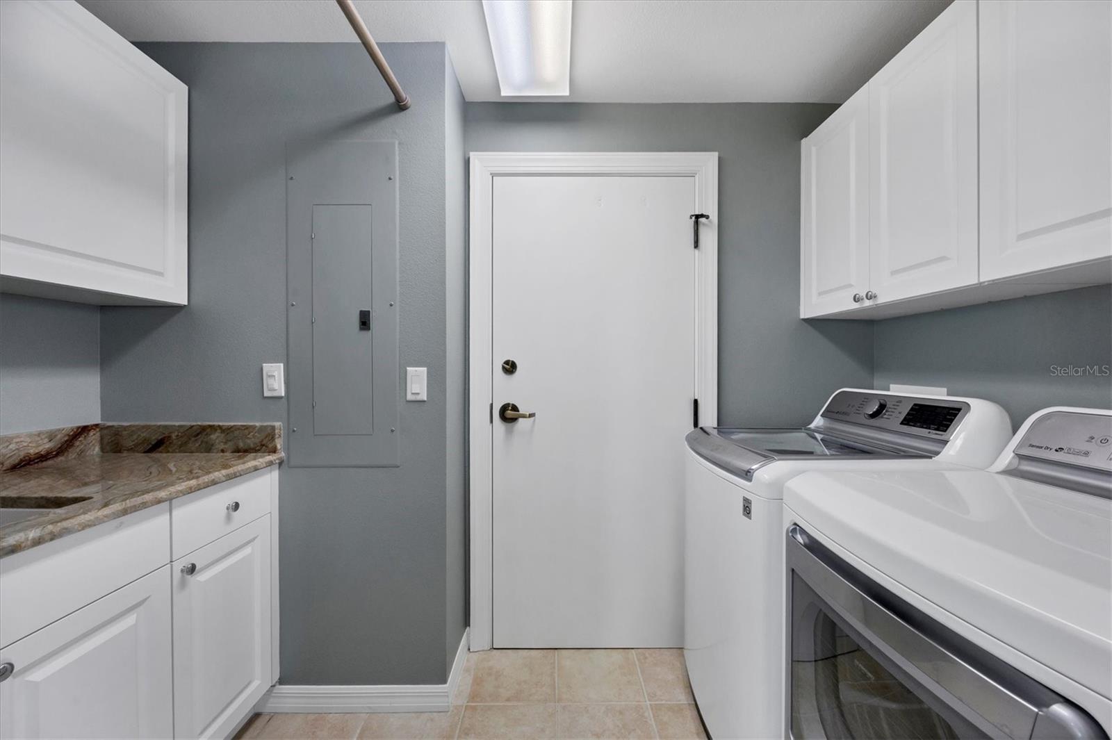 401 N POINT RD #504