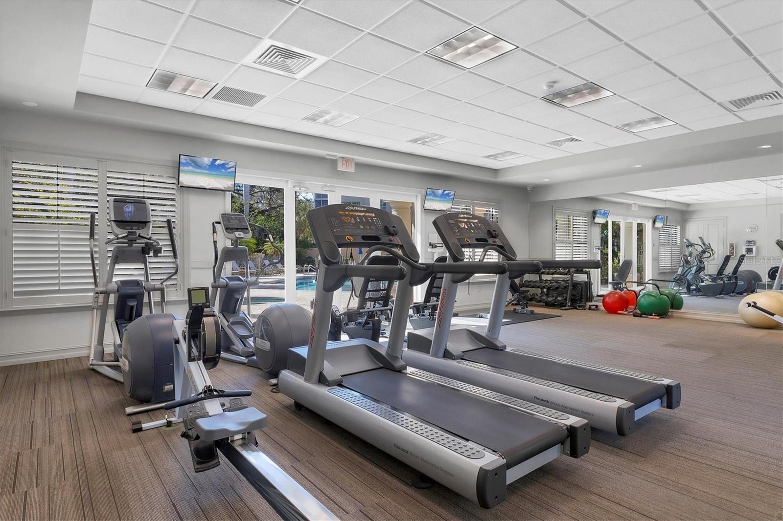 401 N POINT RD #504