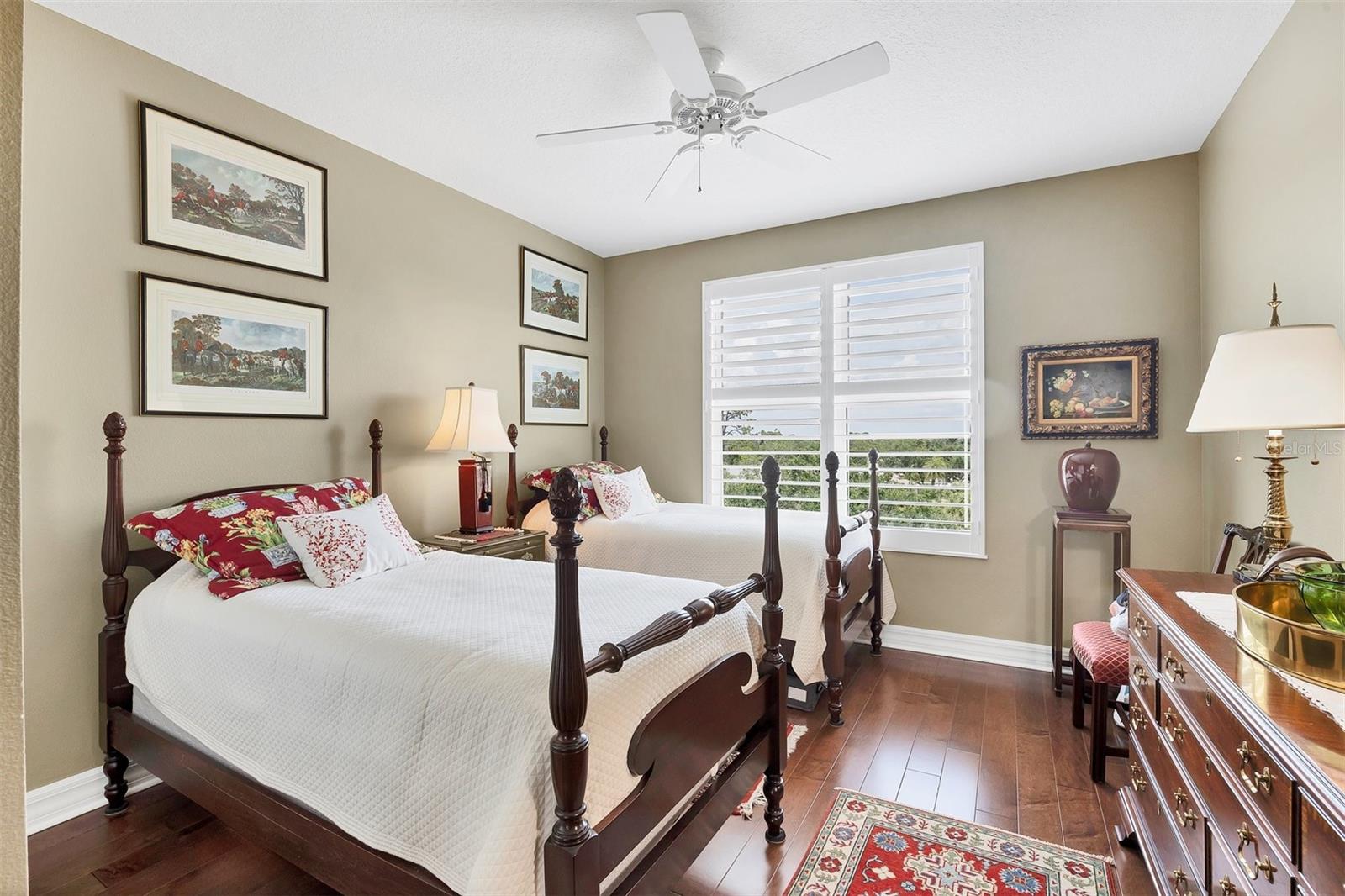 401 N POINT RD #504