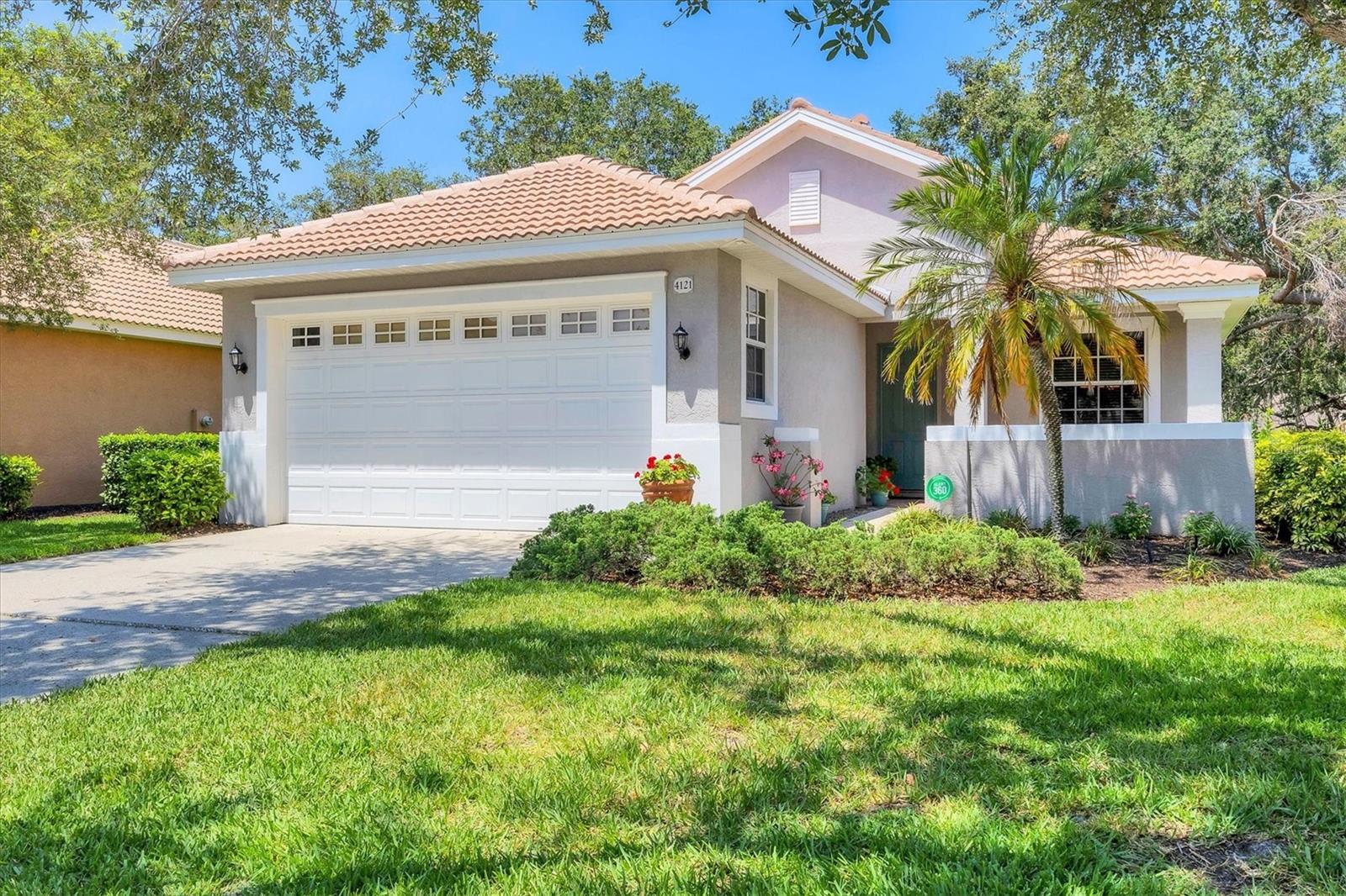 4121 REFLECTIONS PKWY