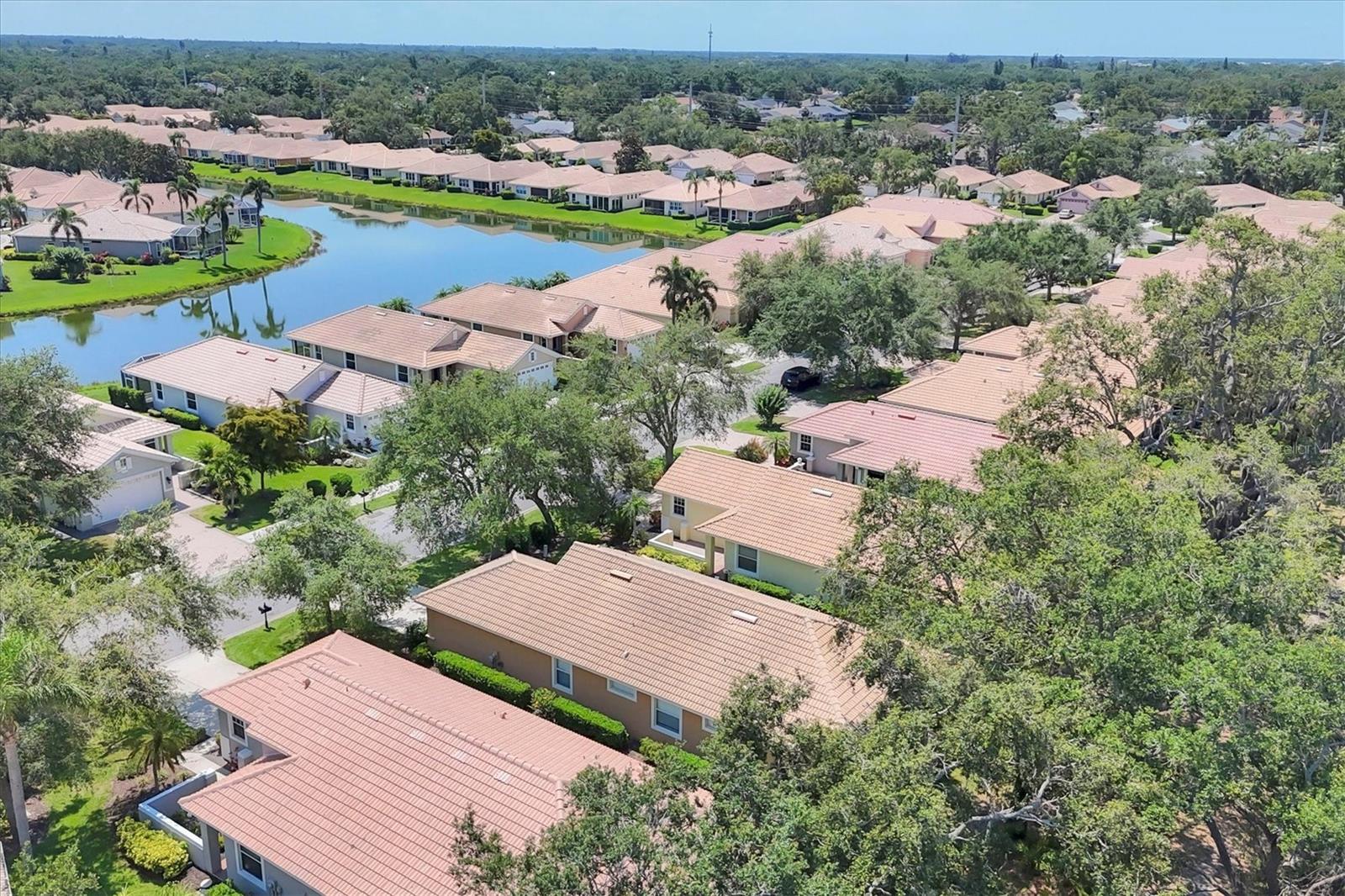 4121 REFLECTIONS PKWY