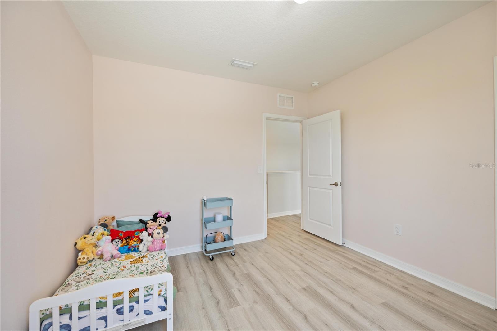 451 GRANDE VISTA BLVD