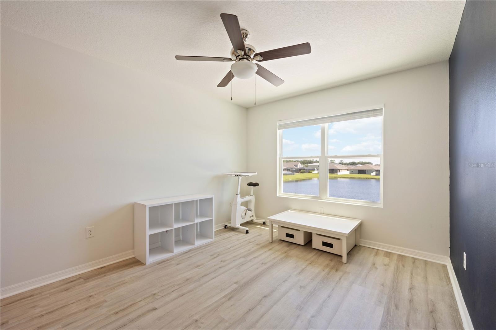 451 GRANDE VISTA BLVD