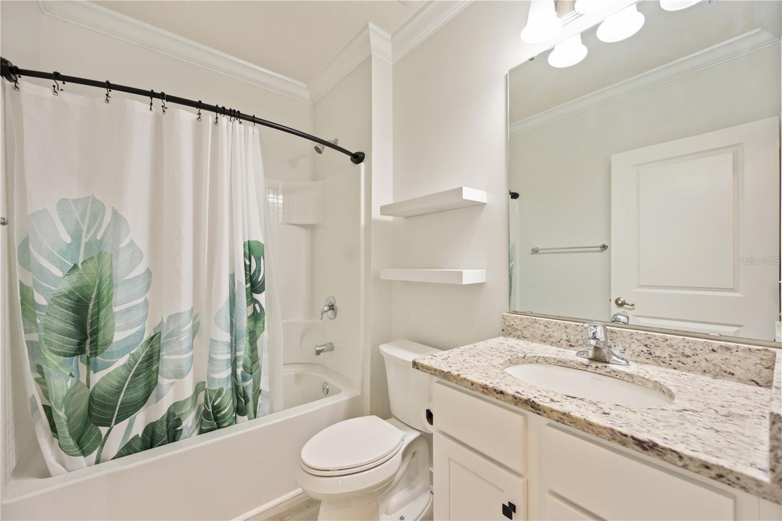 451 GRANDE VISTA BLVD