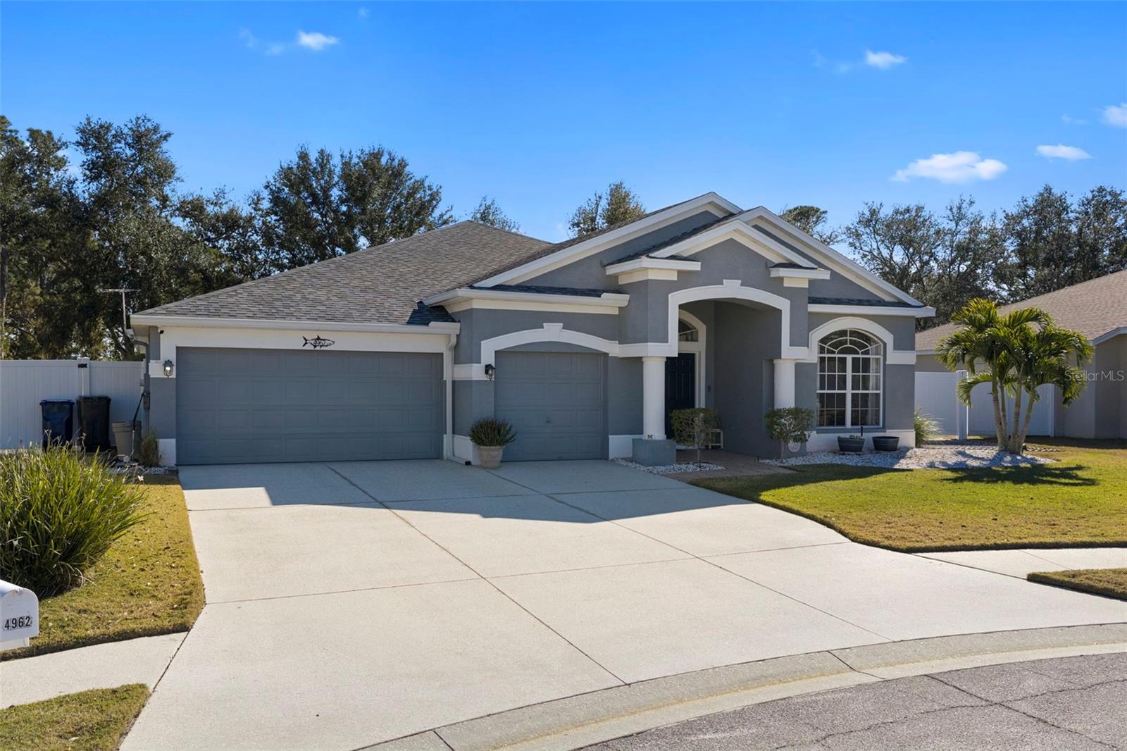 4962 BOOKELIA CIR