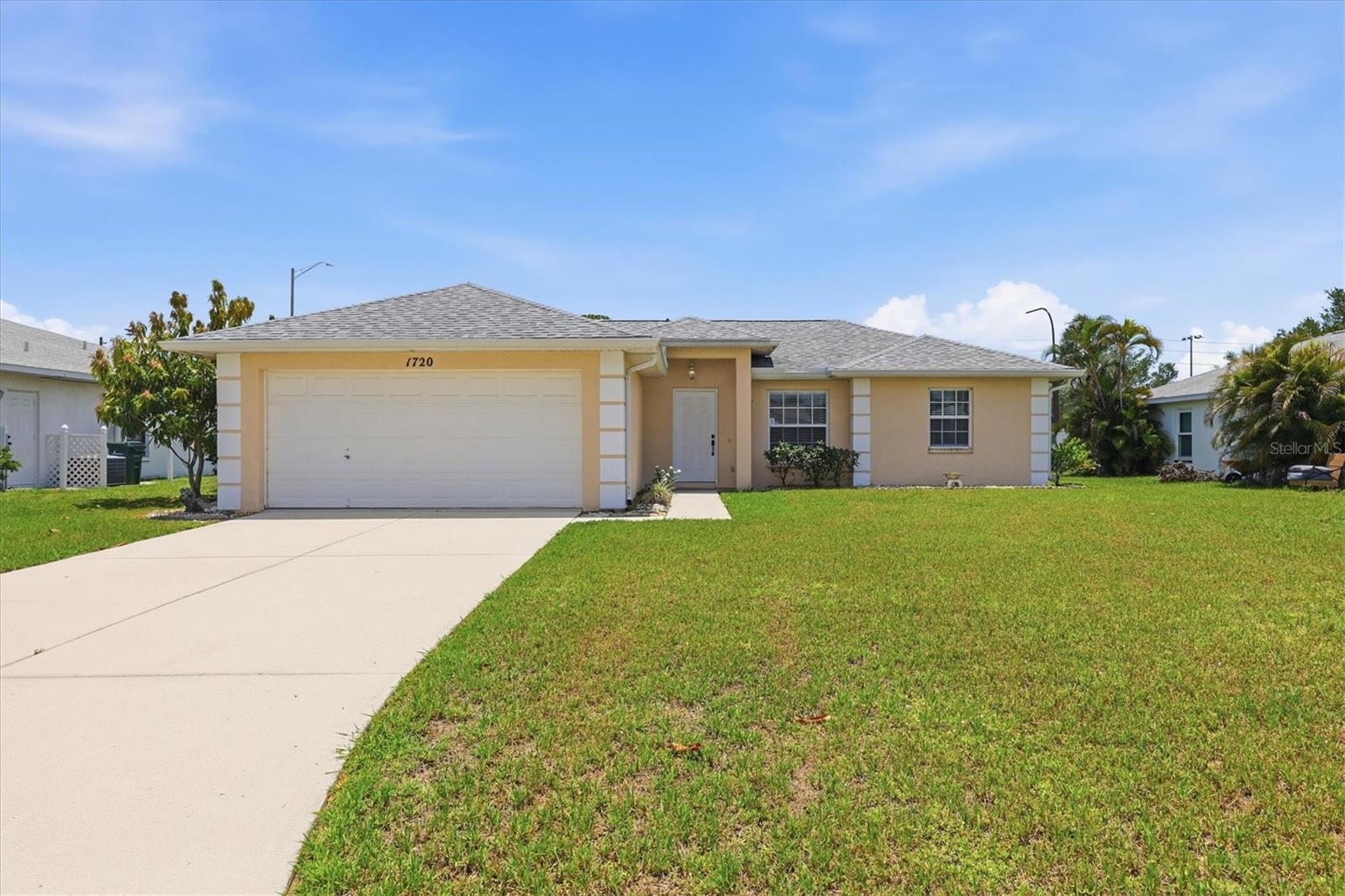 1720 COUNTRY MEADOWS DR
