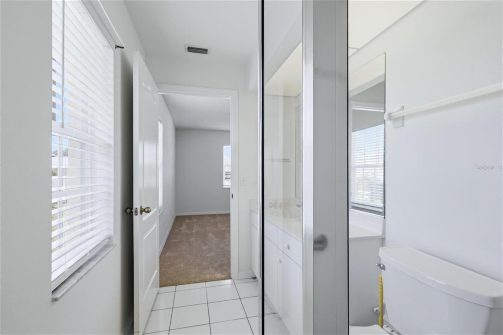 1720 COUNTRY MEADOWS DR