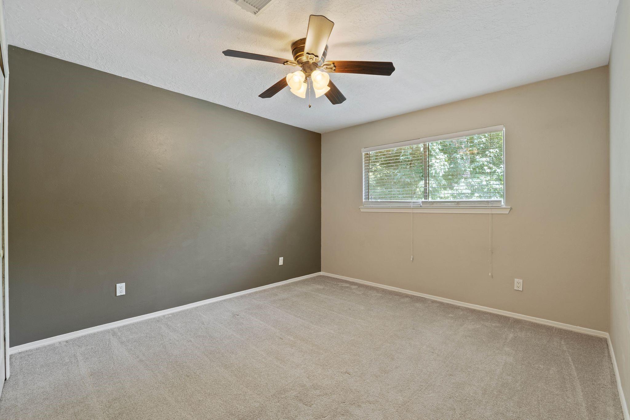 26 Diamond Oak Court