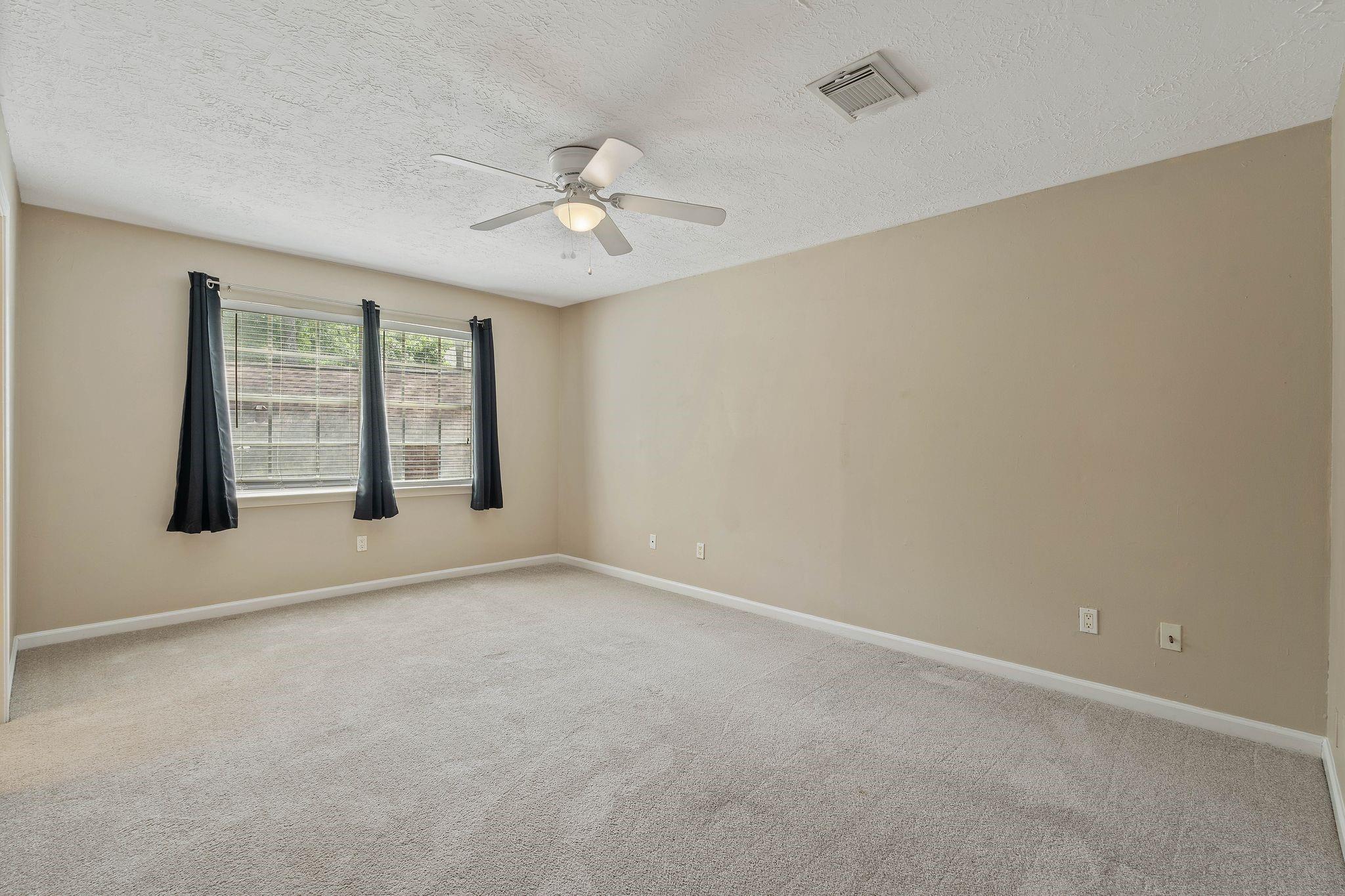 26 Diamond Oak Court