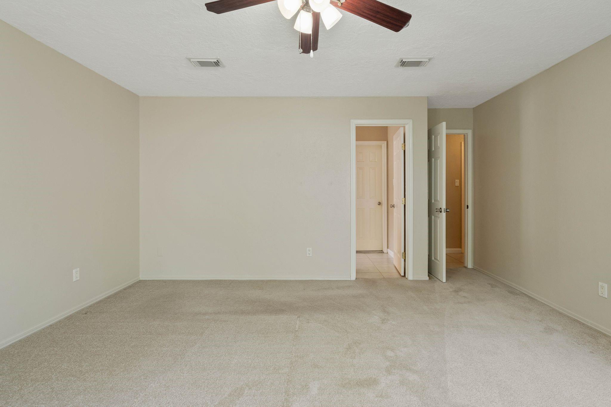 26 Diamond Oak Court